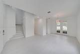 720 Falling Water Rd - Photo 4