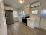 126 19th Ave - Photo 3
