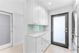 6901 Edgewater Dr - Photo 3