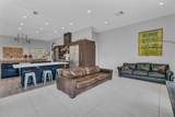 2583 Mayfair Ln - Photo 23