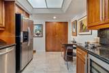 520 Brickell Key Dr - Photo 18
