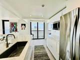2555 Collins Ave - Photo 3