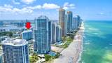 17550 Collins Ave - Photo 2