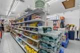 Convenience Store For Sale In Miami - Photo 3