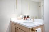 2301 Collins Ave - Photo 14