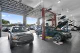 Established Service & Repair Car Shop - Photo 20