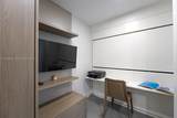 1000 Venetian Way - Photo 13