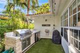 817 Venetia Ave - Photo 17