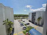 2821 Miami Beach Blvd - Photo 9
