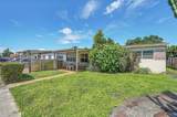 671 53rd St - Photo 2