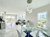 250 20th St - Photo 1