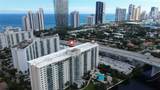19390 Collins Ave - Photo 2