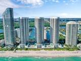 15901 Collins Ave - Photo 40
