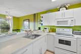 929 Coral Club Dr - Photo 9