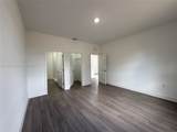 1048 Jay Ct - Photo 4