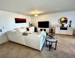2401 Collins Ave - Photo 3