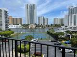 1000 Parkview Dr - Photo 17