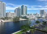 1000 Parkview Dr - Photo 18