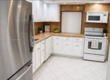 1000 Parkview Dr - Photo 8