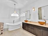 900 Spoonbill Cir - Photo 16