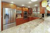 2030 Ocean Dr - Photo 4