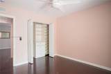 1518 Fenton Dr - Photo 18