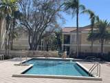 977 Riverside Dr - Photo 2