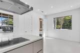 3204 Plaza St - Photo 2