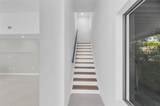 3204 Plaza St - Photo 9