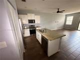 1040 33rd Ct - Photo 3