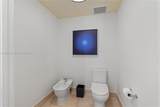 4401 Collins Ave - Photo 36