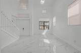 642 37th Pl - Photo 8
