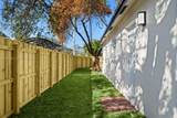 2241 Hope St - Photo 23