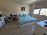 300 Bayview Dr - Photo 8
