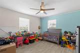 700 44th Pl - Photo 21