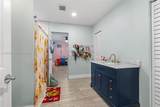 700 44th Pl - Photo 22