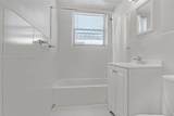 8031 Hawthorne Ave - Photo 16