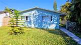 2411 Thomas St - Photo 2