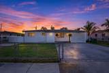 1570 9th St - Photo 2
