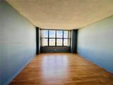 2500 Parkview Dr - Photo 12