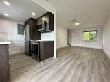 913 17th St - Photo 1