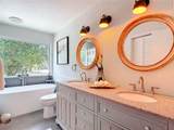 310 14th Street Se - Photo 10