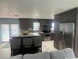 14851 307 - Photo 15