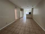 85 16 AV - Photo 2