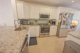 1135 Lake St - Photo 10