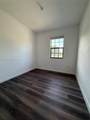 731 11th St - Photo 10