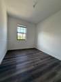 731 11th St - Photo 11