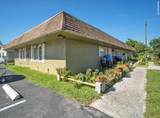 581 Kathy Ln - Photo 3