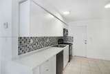 1522 30th St - Photo 2
