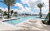 17111 Biscayne Blvd - Photo 20